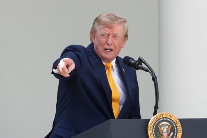 Trump threatens to change name of Lake Ontario to 'Lake America' | GeoPolitics Report | Scoop.it