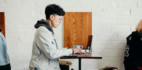 'Please do not assume the worst of us': students know AI is here to stay and want unis to teach them how to use it. | Digital Learning - beyond eLearning and Blended Learning | Scoop.it