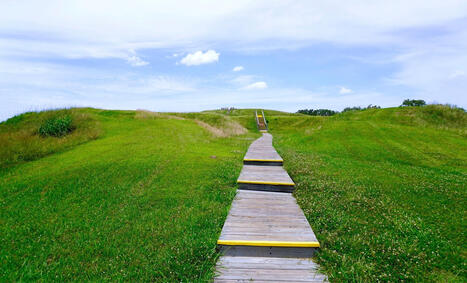 New Research Sheds Light on the True Origins of One of America’s Most Mysterious Monuments | by Sarah Talbi | IndianDefenceReview.com | Schools + Libraries + Museums + STEAM + Digital Media Literacy + Cyber Arts + Connected to Fiber Networks | Scoop.it