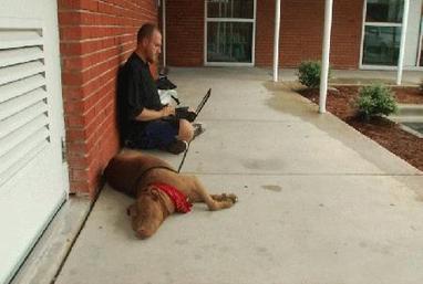 Homeless men make money through Bit Coin - WEAR | Peer2Politics | Scoop.it