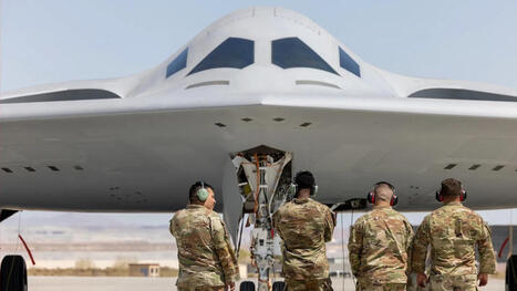 USAF Decides Against Flying B-21 Raiders With Just One Pilot | DEFENSE NEWS | Scoop.it