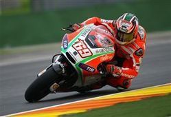 Nicky Hayden confident Ducati can cure understeer issue | MCN | Ductalk: What's Up In The World Of Ducati | Scoop.it
