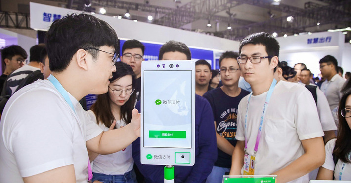 Paying with your face now a reality at scale in China via WeChat & Alipay - while US retailers are still asking for signature on credit card paper slips | WHY IT MATTERS: Digital Transformation | Scoop.it
