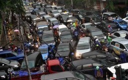 Standstill: SBY and Joko Remain in Gridlock as Rain Begins and Car Sales Soar - Jakarta Globe | Indonesian Travellers | Scoop.it