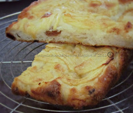 Senza Glutine Ricette e Cucina per celiaci: focaccia senza glutine con mele ed uvetta | La Cucina Italiana - De Italiaanse Keuken - The Italian Kitchen | Scoop.it