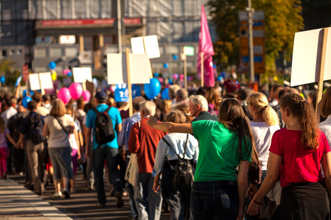 Demokratie ist nicht die Mehrheit der Straße - Interview mit Prof. Dr. Ulrike Guérot | Politische Bildung - Demokratische Bildung - Political Education | Scoop.it