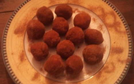 Recette de boules de Noël aux biscuits à la cuillère (sans cuisson) | Nouvel an chinois 2019, #HappyChineseNewYear, Pessa'h, Pessah, Passover Mardi-Gras et Carnaval, fête des rois, Noël, Saint-Nicolas, Thanksgiving, Aïd el Kebir, Ramadan , muguet, 1er mai , Pâques,  origine, décoration, jeux & bricolages | Scoop.it