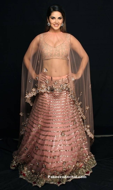 Sunny Leone in Peach Lehenga from Archana Kochhar's Bridal & Festive Collection | Indian Fashion Updates | Scoop.it