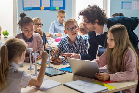 Territoires numériques éducatifs : un effort sans précédent pour former les enseignants | Geeks | Scoop.it