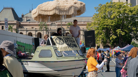 Brisbane : les activistes d'Extinction Rebellion interdits de bibliothèques | Veille pour les concours des bibliothèques | Scoop.it