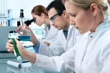 Women Are Less Likely To Get Hired In Math Jobs Even When They Perform As Well As Men | STEM Advocate | Scoop.it