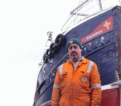 Un sous-marin (russe ?) pris brièvement dans les filets d'un chalutier écossais dans les eaux territoriales britanniques ? | Newsletter navale | Scoop.it