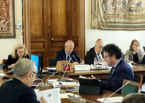 PLF 2023 : la commission des finances du Sénat prône un autre tempo | Veille juridique du CDG13 | Scoop.it