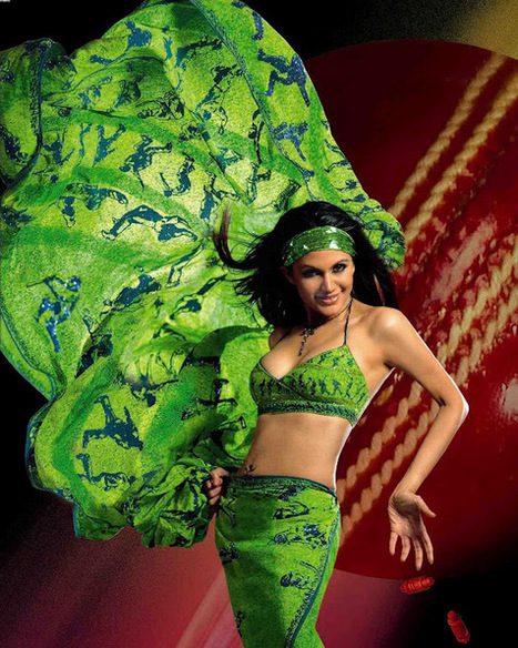 Mandira Bedi Photoshoot Posing with a Golden Cricket bat &ndash; Indian Cricket | Indian Ramp - Indian Fashion, Saree, Salwar Kameez, Mehendi Designs | Indian Fashion Updates | Scoop.it