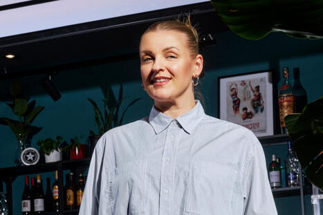 Anna: Jenni Poikelus pit&auml;&auml; itse&auml;&auml;n turhankin nuukana | 1Uutiset - Lukemisen t&auml;hden | Scoop.it