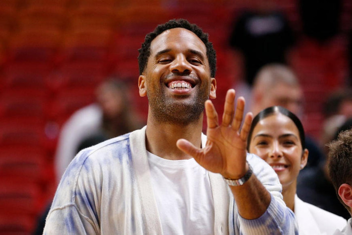 "Dealing with you is the only thing bad about my life..." Maverick Carter Wants His Child Support Eliminated. His Ex Gently Points Out He's Worth $100+ Million | The UHNW Lifestyle Report | Scoop.it