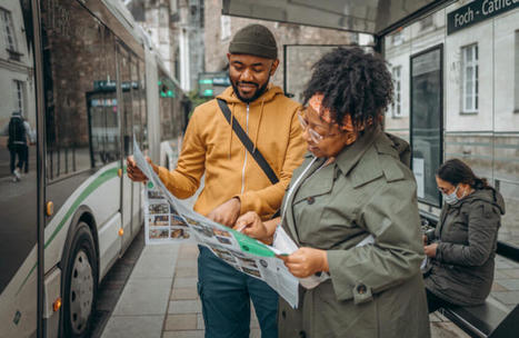 Real Voyagers Follow The Green Line In The City Of Nantes - HDYTI | Nantes, Take the journey ! | Scoop.it