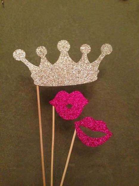 diy bridal shower photo booth props