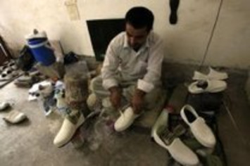 Au Kurdistan irakien, la &ldquo;klash&rdquo;, l&rsquo;espadrille traditionnelle, a le vent en poupe | Le Kurdistan apr&egrave;s le g&eacute;nocide | Scoop.it