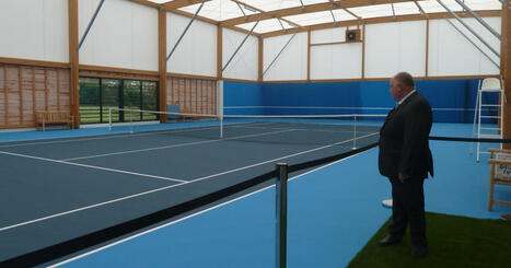 Ain. Un gymnase contre un court de tennis : la commune de Balan comble un trou dans la raquette du club local (Accès réservé aux abonnés) | L'Architecture, l'Urbanisme, l'Environnement, le Paysage et le Patrimoine... vus par le CAUE de l'Ain. | Scoop.it