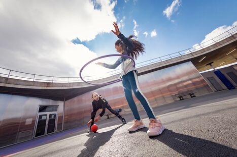 Kiabi Fondation x Decathlon Fondation lancent un appel à projets : "Confiance en soi, estime de soi : ensemble, réinventons la place des jeunes filles à travers le sport et la mode." | 2 - Appel à projets - à contributions | Scoop.it