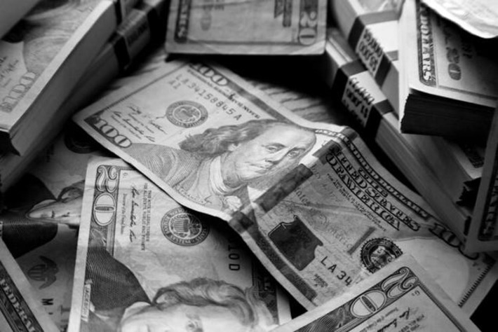 Billionaire John Caudwell Shares How A Boring Lifestyle Made Him Incredibly Wealthy: 'I've Been Able To Work Very Long Hours My Entire Life' | Family Office & Billionaire Report - Empowering Family Dynasties | Scoop.it