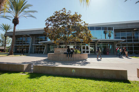 As ‘bot’ students continue to flood in, community colleges struggle to respond | Educational Technology News | Scoop.it