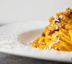 Bigoli in Salsa - la Cucina Veneta - a famous recipe of Veneto cuisine. | La Cucina Italiana - De Italiaanse Keuken - The Italian Kitchen | Scoop.it