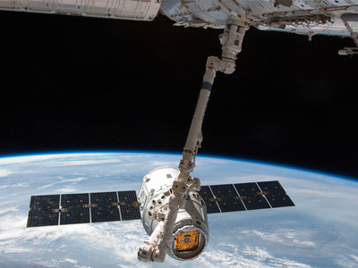 SpaceX's Dragon Capsule Successfully Returns To Earth | Good news from the Stars | Scoop.it