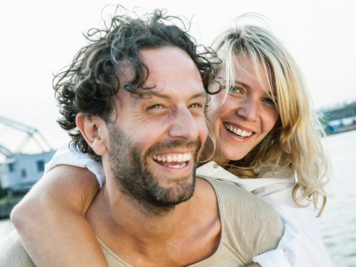 Here are 25 habits that psychologists have linked with happiness | The Health Report | Scoop.it