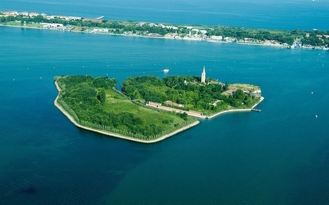 Venetians club together to save 'world's most haunted island'  - Telegraph | La Gazzetta Di Lella - News From Italy - Italiaans Nieuws | Scoop.it