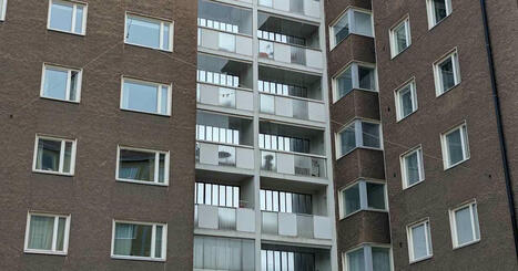 Nainen putosi parvekkeelta Helsingin Hietalahdessa syyskuussa &ndash; esitutkinta lopetettu, syy j&auml;&auml; avoimeksi | Kotimaa | Yle | 1Uutiset - Lukemisen t&auml;hden | Scoop.it