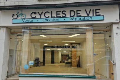 A louer : local commercial au c&oelig;ur de Loches | Revue de presse &eacute;conomique du Sud Touraine | Scoop.it