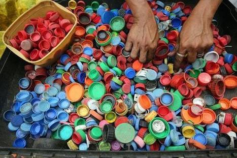 Unilever Australasia will use a minimum of 25% recycled plastic | Sustainable Procurement & CSR News - Cosmetics Industry | Scoop.it