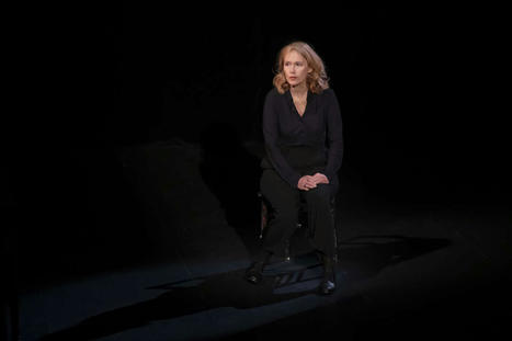 Dans « L’Evénement », au Théâtre de l’Atelier, Marianne Basler au diapason des mots d’Annie Ernaux | Revue de presse théâtre | Scoop.it