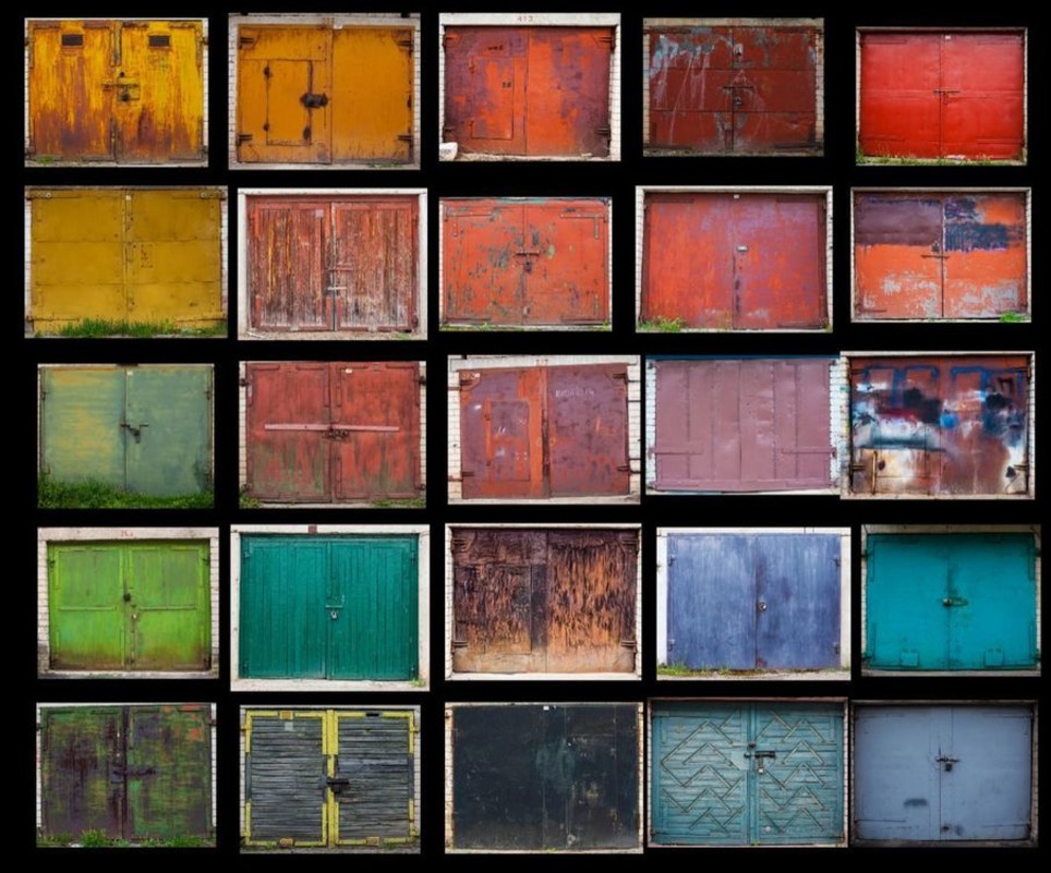 The Soviet-Era Garage Doors of Lithuania Look Like Rothko Paintings Left in the Rain | Photabulous | Scoop.it