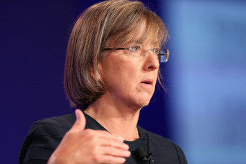 150 slides in 25 min #mustwatch video of @kpcb's Mary Meeker performing her Internet trends talk live at #codecon | WHY IT MATTERS: Digital Transformation | Scoop.it