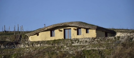 Auto-construction maison tortue, semi-enterrée et toiture végétalisée | Build Green, pour un habitat écologique | Scoop.it