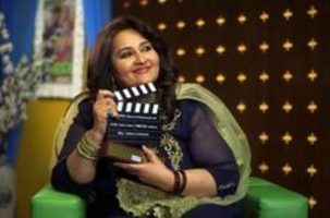 Madhu Warrier Xxx - Shemaroo Entertainment brings Reena Roy on a te...