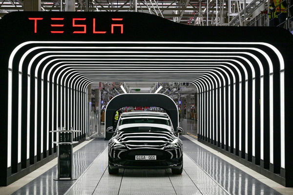 Tesla scraps low-cost car plans amid fierce Chinese EV competition | The Revolution Of The Car Industry | Scoop.it