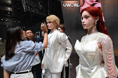 ROBOT : Fatigu&eacute; d&rsquo;&ecirc;tre seul&nbsp;? L&rsquo;entreprise chinois UBTech lance des robots humano&iuml;des pour lutter contre la solitude | ROBOTS ET HUMANO&Iuml;DES | Scoop.it