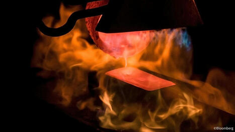 Gold edges higher after Fed’s inflation warning triggers decline | La revue de presse CDT | Scoop.it