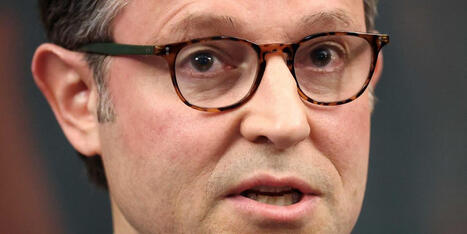 Mike Johnson refuses to commit to major part of shutdown deal - Raw Story | Backstabber Watch | Scoop.it