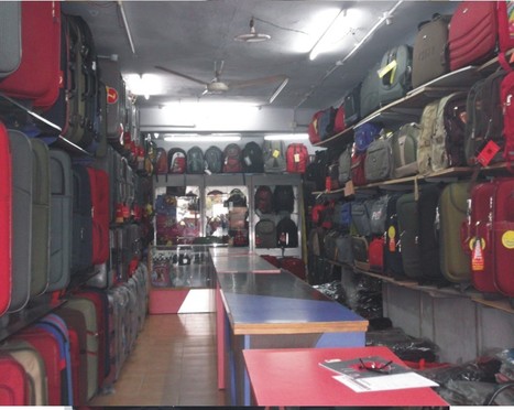 american tourister showrooms