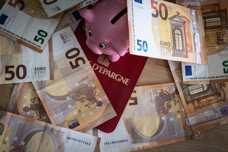 &Eacute;pargne logement&nbsp;: le taux du PEL passera &agrave; 2&nbsp;% en 2026, contre 1,75&nbsp;% actuellement | Finances - Fiscalit&eacute; - PLF 2026 | Scoop.it