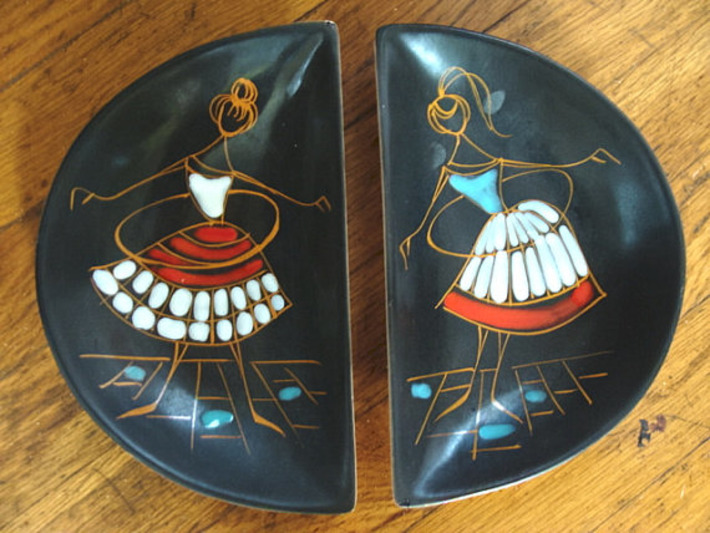 Hula Hoop Girls Dishes | Antiques & Vintage Collectibles | Scoop.it