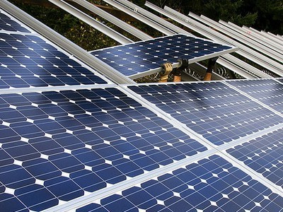 Last Weekend, Half of Germany Was Running on Solar Power | treehugger | @The Convergence of ICT, the Environment, Climate Change, EV and HEV Transportation & Distributed Renewable Energy | Scoop.it