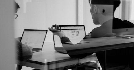 5 outils pour d&eacute;tecter et signaler les contenus IA sur LinkedIn en 2026 | Ressources Community Manager | Scoop.it