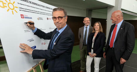 &laquo;Aujourd'hui &agrave; Bordeaux, le solaire se l&egrave;ve&raquo; : Pierre Hurmic impulse une alliance pour acc&eacute;l&eacute;rer l'installation des panneaux photovolta&iuml;ques | Les &eacute;co-activit&eacute;s en Gironde | Scoop.it