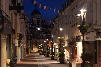 &Eacute;clairage nocturne : cette commune a d&eacute;cid&eacute; de rallumer la lumi&egrave;re avec une solution innovante | Veille territoriale AURH | Scoop.it